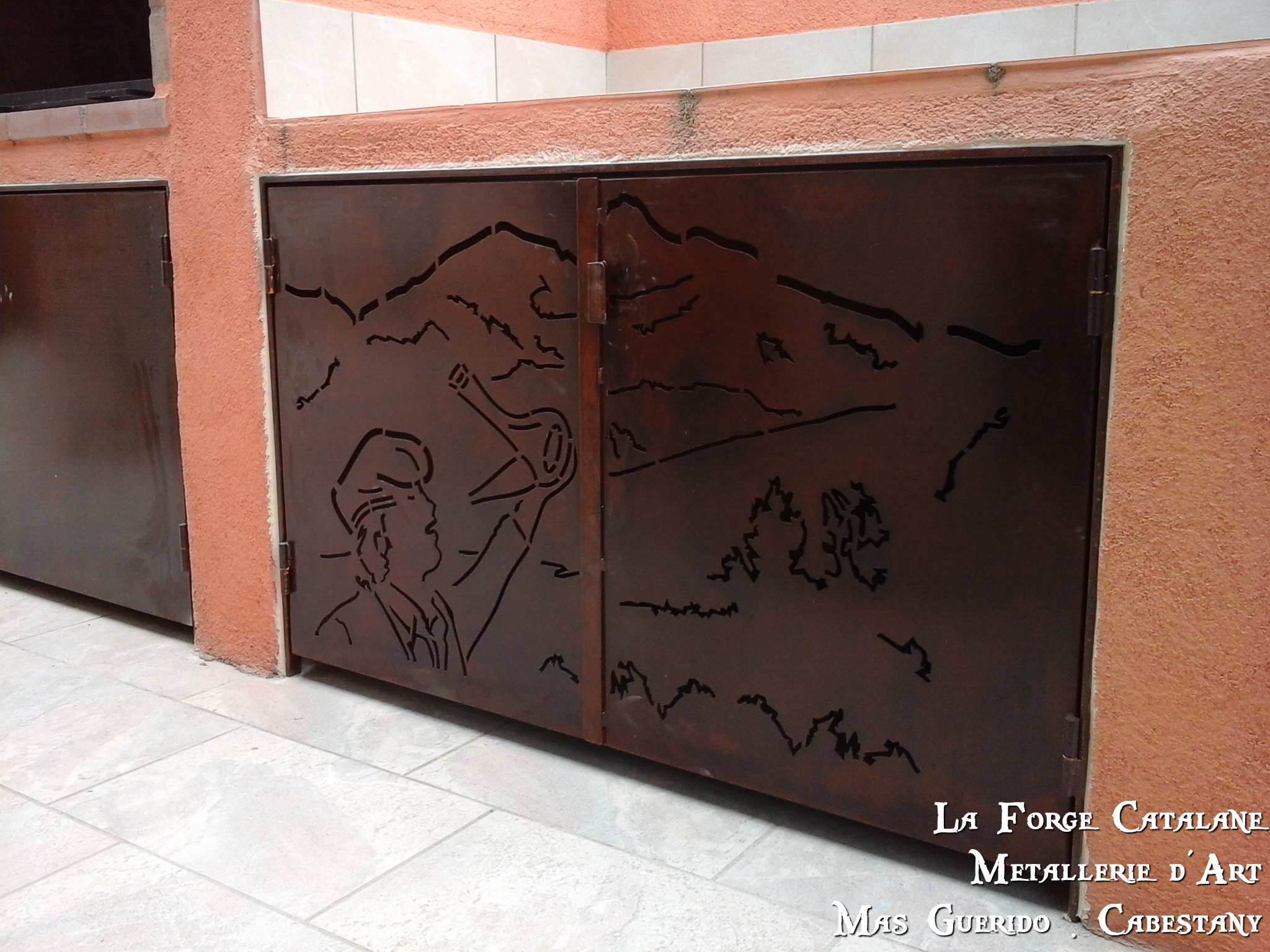 porte 2 vantaux sous barbecue decoupe laser motifs catalan forge catalane - 250KB.jpg